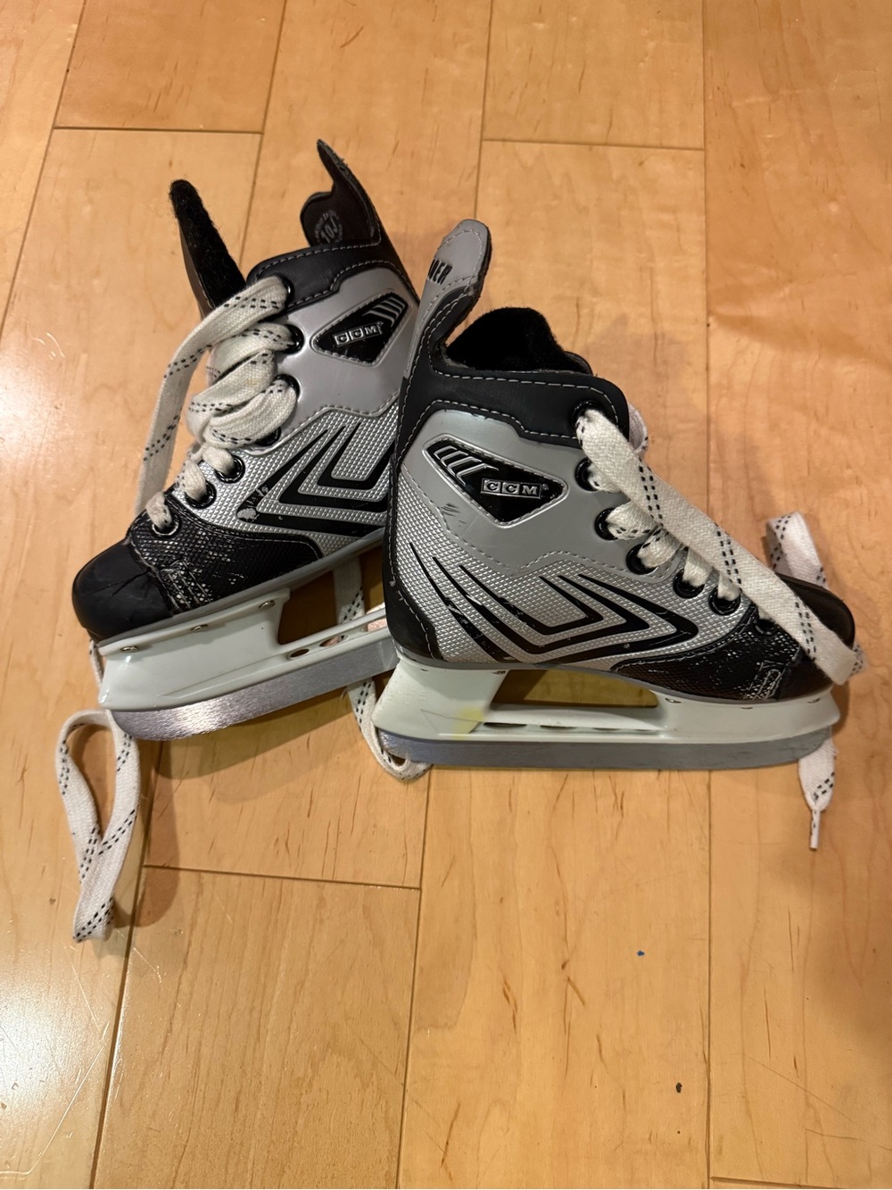 Kids Black & Gray Ice Hockey Skates CCM intruder